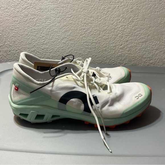NWT On Running Cloudventure Peak Speed 2 Size 9 - Picture 4 of 11